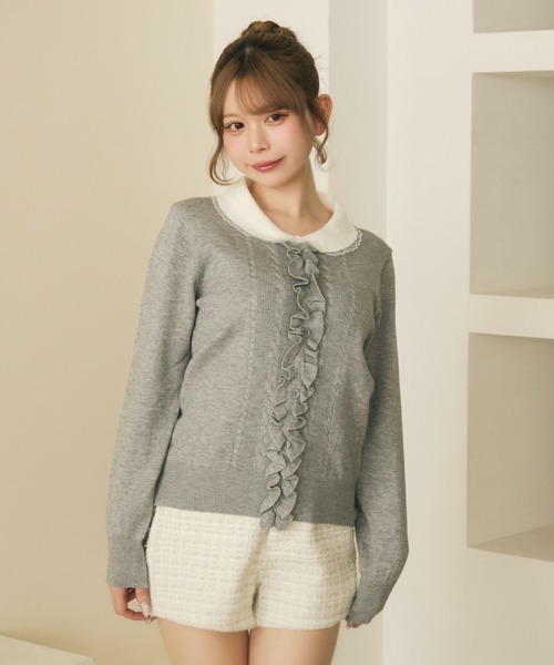 TITTY&CO.(ティティーアンドコー)の「フロントフリルニットカーディガン(カーディガン/ボレロ・レディース・ブラック/ホワイト/グレー・FREE)」の6枚目の写真
