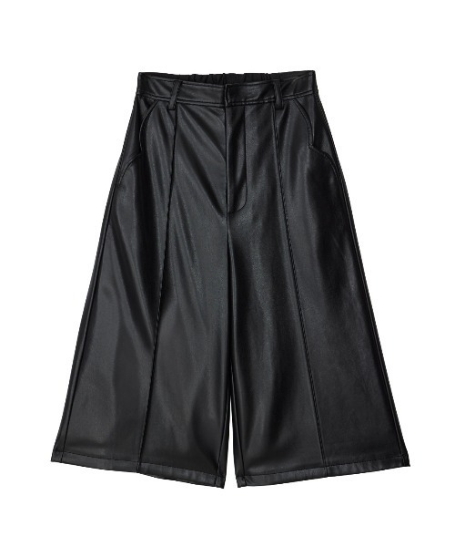 Ameri(アメリ)の「SYNTHETIC LEATHER BERMUDA PANTS(その他パンツ・レディース・ブラック/ブラウン/オレンジ・MEDIUM/SMALL)」の1枚目の写真