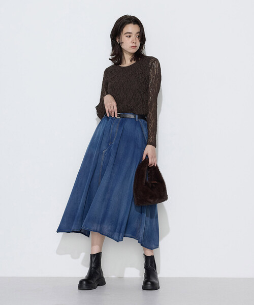 K.T KIYOKO TAKASE（キヨコタカセ）の「フラワージャージー スキンクルーネックプルオーバー（Tシャツ/カットソー・レディース・ホワイト/ブラウン/ブラック・9号）」の8枚目の写真