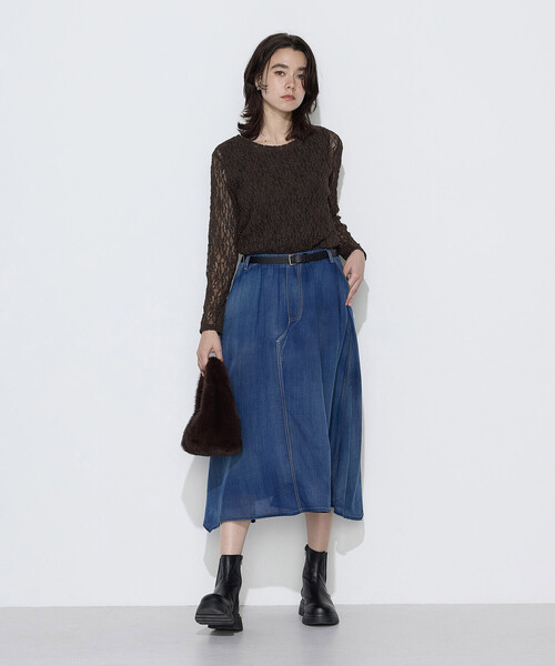 K.T KIYOKO TAKASE（キヨコタカセ）の「フラワージャージー スキンクルーネックプルオーバー（Tシャツ/カットソー・レディース・ホワイト/ブラウン/ブラック・9号）」の9枚目の写真