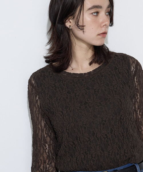 K.T KIYOKO TAKASE（キヨコタカセ）の「フラワージャージー スキンクルーネックプルオーバー（Tシャツ/カットソー・レディース・ホワイト/ブラウン/ブラック・9号）」の12枚目の写真