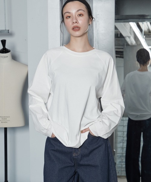 OFROOM(オフルーム)の「【2026秋冬新作】Cut-off Oversized Tee|カットオフオーバーサイズTee(Tシャツ/カットソー・レディース・ブラック/ホワイト/グレー/ライム・FREE)」の1枚目の写真