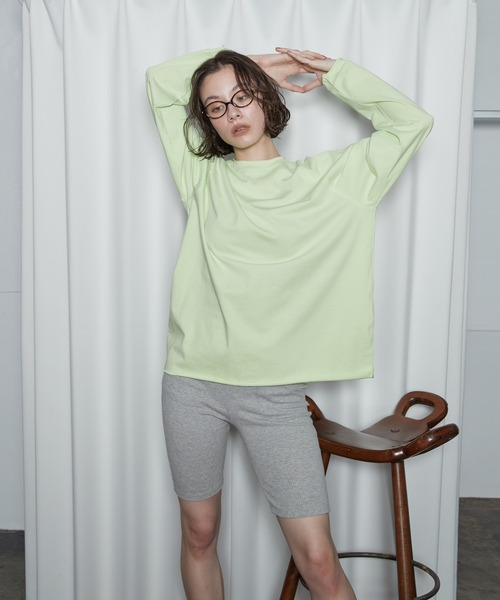 OFROOM(オフルーム)の「【2026秋冬新作】Cut-off Oversized Tee|カットオフオーバーサイズTee(Tシャツ/カットソー・レディース・ブラック/ホワイト/グレー/ライム・FREE)」の20枚目の写真