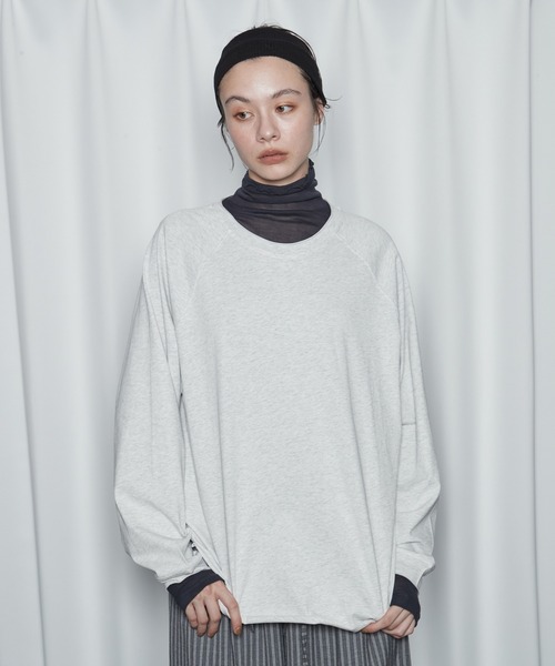 OFROOM(オフルーム)の「【2026秋冬新作】Cut-off Oversized Tee|カットオフオーバーサイズTee(Tシャツ/カットソー・レディース・ブラック/ホワイト/グレー/ライム・FREE)」の15枚目の写真