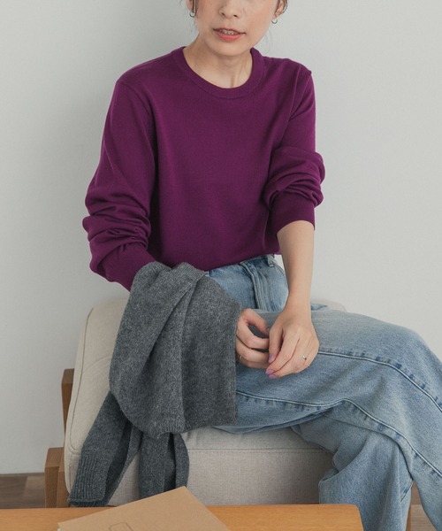 URBAN RESEARCH DOORS(アーバンリサーチドアーズ)の「ウォッシャブルウールクルーネックプルオーバー(ニット/セーター・レディース・ブラック/グレー/パープル系その他・FREE)」の11枚目の写真