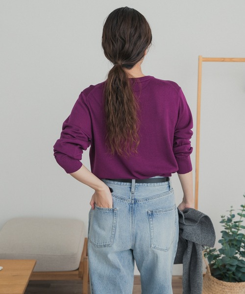 URBAN RESEARCH DOORS(アーバンリサーチドアーズ)の「ウォッシャブルウールクルーネックプルオーバー(ニット/セーター・レディース・ブラック/グレー/パープル系その他・FREE)」の7枚目の写真