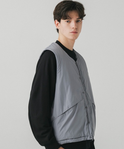+phenix(プラスフェニックス)の「+phenix(プラスフェニックス)PADDED LINER VEST / 中綿入りライナーベスト(ベスト・メンズ・ブラウン/ブラック/グレー・M/L)」の17枚目の写真