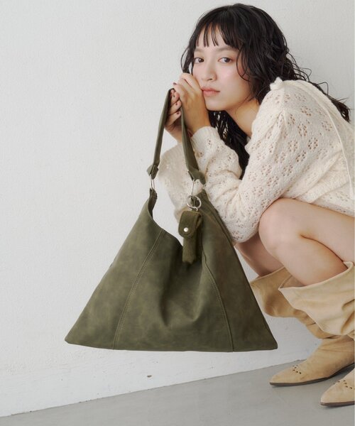 Kastane(カスタネ)の「【9.19(土)0:00発売】リップチャームミドルBAG(トートバッグ・レディース・カーキ/ブラウン系その他/ブラウン・FREE)」の10枚目の写真