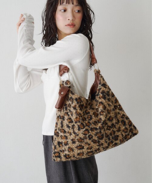 Kastane(カスタネ)の「【9.19(土)0:00発売】リップチャームミドルBAG(トートバッグ・レディース・カーキ/ブラウン系その他/ブラウン・FREE)」の21枚目の写真