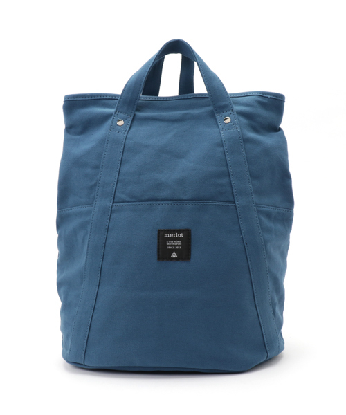 MERLOT（メルロー）の「キャンバス２WAYリュック2110（バックパック/リュック・レディース・キャメル/ブラック/ブルーグリーン/ワイン/アイボリー/ベージュ/ブルー/グリーン/グレー/ネイビー/カーキ・FREE）」の8枚目の写真