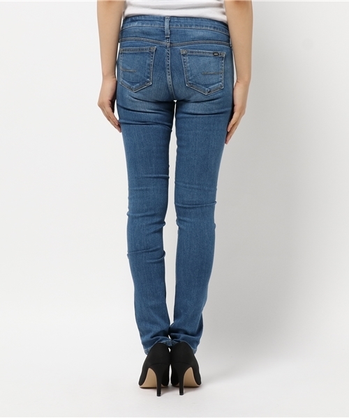 SOMETHING（サムシング）の「【SOMETHING】ローライズスリム　バイオウォッシュ（デニムパンツ・レディース・ダークインディゴブルー・29inch/25inch/28inch/30inch/27inch/26inch）」の4枚目の写真