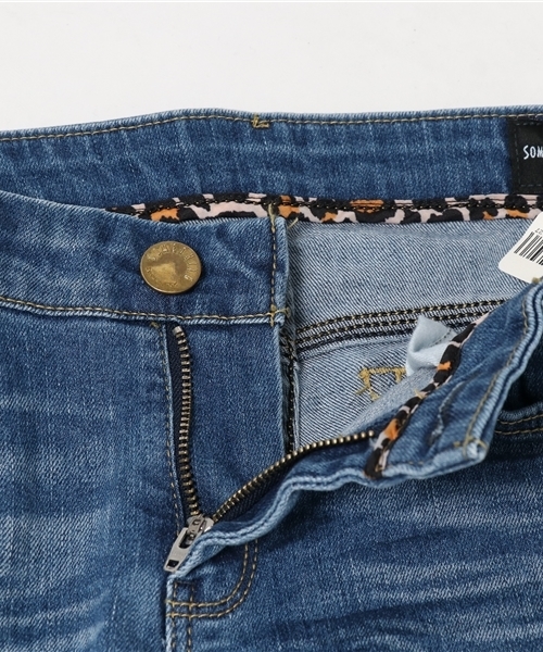 SOMETHING（サムシング）の「【SOMETHING】ローライズスリム　バイオウォッシュ（デニムパンツ・レディース・ダークインディゴブルー・29inch/25inch/28inch/30inch/27inch/26inch）」の9枚目の写真