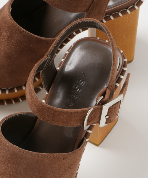 MOUSSY（マウジー）の「BUCKLE WOODEN SABOT（サンダル）」 - WEAR
