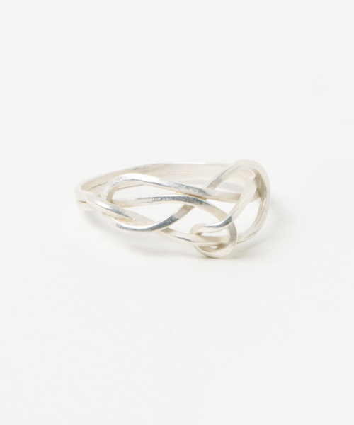 SCALA(スカラ)の「【SCALA/スカラ】knotリング(リング・レディース・シルバー/ゴールド/アンティークゴールド/アンティークシルバー・#14/#12/#10)」の3枚目の写真