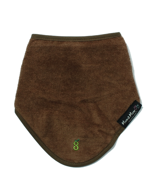 green label relaxing（グリーンレーベルリラクシング）の「Mum2Mum Bandana logo スタイ（スタイ/よだれかけ・キッズ・ライトピンク/ピンク/ライム/ライトブルー/ターコイズブルー/パープル/ブラウン/イエロー・フリー）」の2枚目の写真