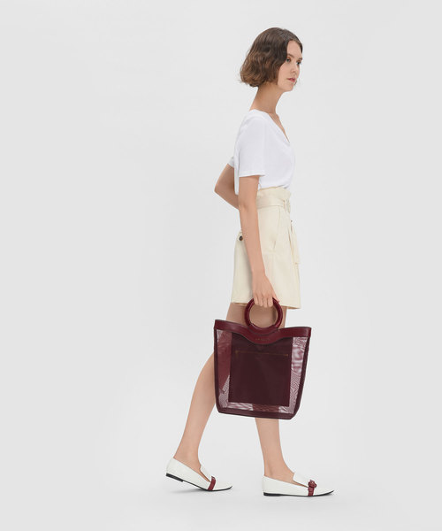 CHARLES & KEITH(チャールズ & キース)の「サーキュラーハンドルトート / CIRCULAR HANDLE TOTE(トートバッグ・レディース・バーガンディー/ブラック/ピンク・XL)」の12枚目の写真