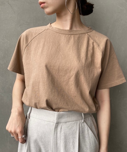 JF Ready Made（ジェイエフレディメイド）の「[JF READY MADE/ジェイエフレディメイド] USAコットンラグラン半袖Ｔシャツ（Tシャツ/カットソー・レディース・ブラック/ダークグリーン/ブラウン/オフホワイト/カーキ/マスタード/ベージュ/オレンジ/ナチュラル/ライトカーキ/サックスブルー/サンドグレー・2/1）」の6枚目の写真