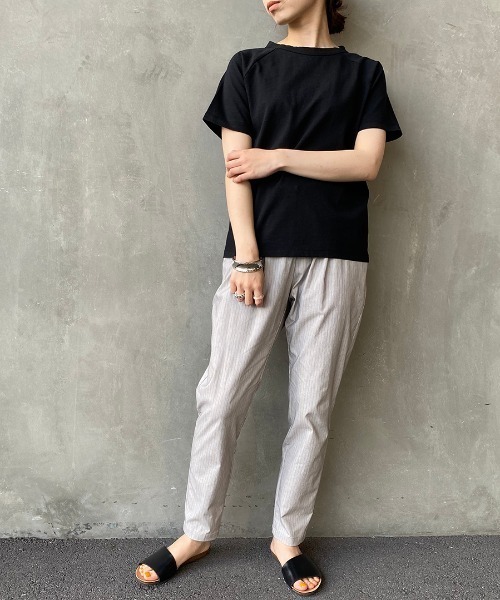 JF Ready Made（ジェイエフレディメイド）の「[JF READY MADE/ジェイエフレディメイド] USAコットンラグラン半袖Ｔシャツ（Tシャツ/カットソー・レディース・ブラック/ダークグリーン/ブラウン/オフホワイト/カーキ/マスタード/ベージュ/オレンジ/ナチュラル/ライトカーキ/サックスブルー/サンドグレー・2/1）」の13枚目の写真