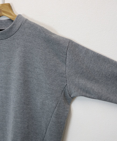 andme（アンドミー）の「裏起毛オーバーサイズチュニックトップス（スウェット・レディース・ブラック/ネイビー/グレー/カーキ/ベージュ/アイボリー・M）」の21枚目の写真