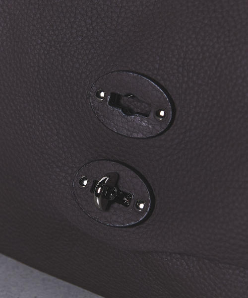 ZANELLATO（ザネラート）の「＜ZANELLATO（ザネラート）＞ PURA POSTINA バッグ S ■■■（ショルダーバッグ・レディース・ダークブラウン・FREE）」の16枚目の写真