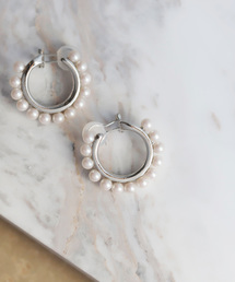 コンヴォルヴイヤリング[パール]