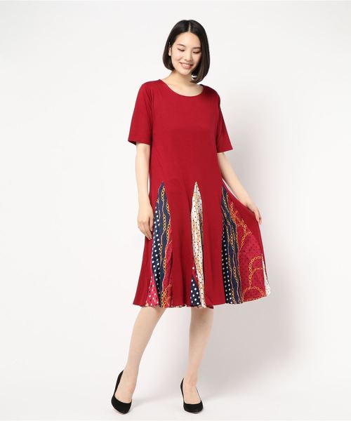 GeeRA（ジーラ）の「スカーフ柄切替ワンピース（ワンピース・レディース・カーキ/ボルドー/ブラック・LARGE/MEDIUM/X-LARGE/SMALL）」の6枚目の写真