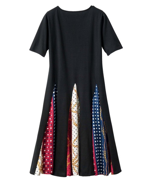 GeeRA（ジーラ）の「スカーフ柄切替ワンピース（ワンピース・レディース・カーキ/ボルドー/ブラック・LARGE/MEDIUM/X-LARGE/SMALL）」の11枚目の写真
