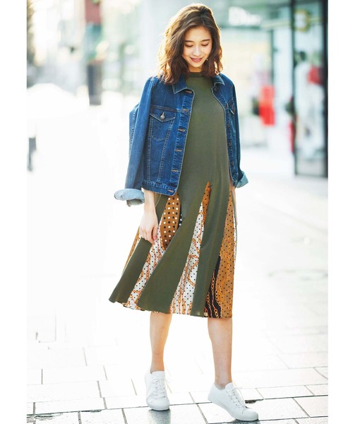 GeeRA（ジーラ）の「スカーフ柄切替ワンピース（ワンピース・レディース・カーキ/ボルドー/ブラック・LARGE/MEDIUM/X-LARGE/SMALL）」の8枚目の写真