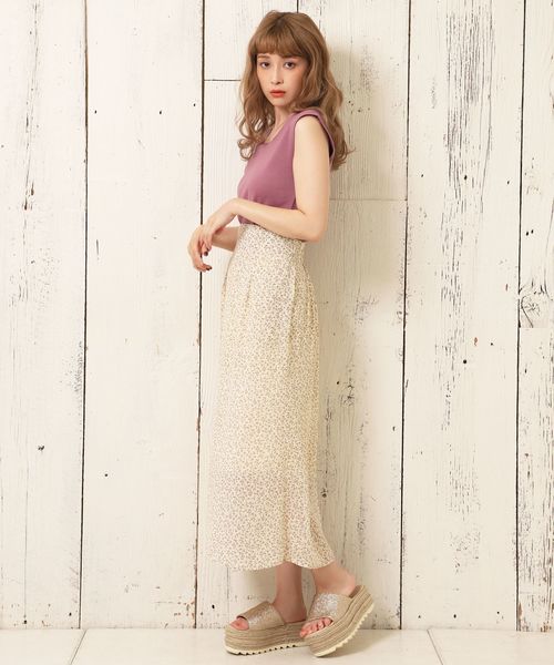one after another NICE CLAUP(ワンアフターアナザーナイスクラップ)の「スクエアインナービスチェ(タンクトップ・レディース・アイボリー/オレンジ/ピンク/ダークブラウン・FREE)」の5枚目の写真