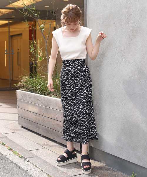 one after another NICE CLAUP(ワンアフターアナザーナイスクラップ)の「スクエアインナービスチェ(タンクトップ・レディース・アイボリー/オレンジ/ピンク/ダークブラウン・FREE)」の6枚目の写真