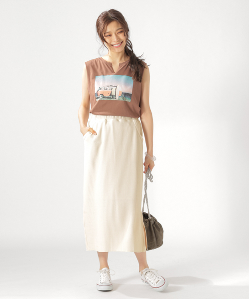 BAYFLOW（ベイフロー）の「ワッフルタイトスカート（スカート・レディース・ブラウン/グレー/オフホワイト/チャコール・SMALL/MEDIUM）」の15枚目の写真