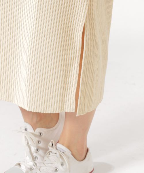 BAYFLOW（ベイフロー）の「ワッフルタイトスカート（スカート・レディース・ブラウン/グレー/オフホワイト/チャコール・SMALL/MEDIUM）」の10枚目の写真