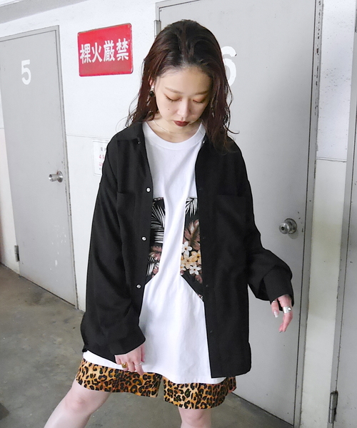 SUPERTHANKS(スーパーサンクス)の「ビックパッチポケットシャツ(ユニセックス)(シャツ/ブラウス・メンズ・ブラック/ベージュ/レオパード/その他・SMALL/MEDIUM/LARGE)」の14枚目の写真