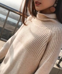 リブ切り替えハイネックニット