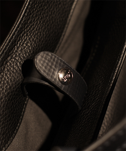 NANO universe（ナノユニバース）の「Daniel&Bob(ダニエル＆ボブ)/別注