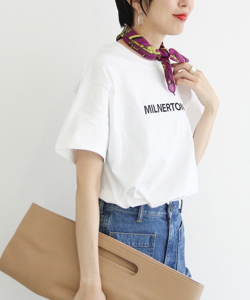 ADAM ET ROPE'(アダムエロペ)の「バンダナ付きロゴTEE (トートBAG)(Tシャツ/カットソー・レディース・イエロー/パープル系その他/レッド/オレンジ・FREE)」の2枚目の写真