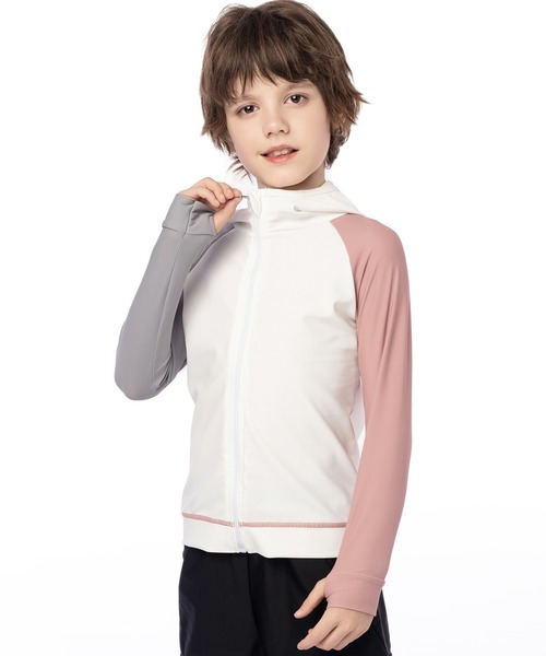 TeddyShop（テディショップ）の「【UVカット率 99.9%以上】キッズ フード付きフロントジップ長袖ラッシュガード パーカー 水陸両用（ラッシュガード・キッズ・ブルー系その他/ライトブルー/パープル/ブラック/ピンク/イエロー/ホワイト/ネイビー/グレー/ブラック×ホワイト/コーラルピンク/グリーン/カラフル/ホワイト系その他/ブルー系その他2/ピンク系その他/グレー系その他/ブラウン/グレー系その他2/ホワイト系その他2/ホワイト系その他3/ブラック系その他/ブルー系その他3/ホワイト×ネイビー/ホワイト×グリーン/ピンク系その他2・150cm/120cm/140cm/110cm/130cm/100cm）」の6枚目の写真