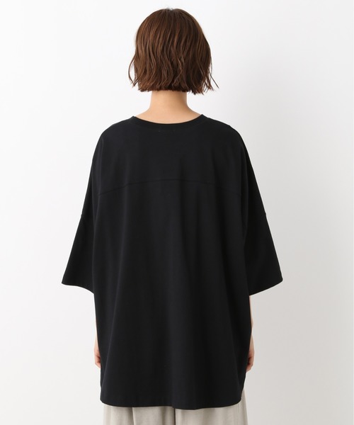 LEPSIM（レプシィム）の「UVワイドBIG-T　892445（Tシャツ/カットソー・レディース・オフホワイト/ピンクベージュ/グレイッシュベージュ/ブラック・FREE）」の12枚目の写真
