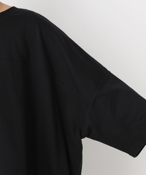 LEPSIM（レプシィム）の「UVワイドBIG-T　892445（Tシャツ/カットソー・レディース・オフホワイト/ピンクベージュ/グレイッシュベージュ/ブラック・FREE）」の14枚目の写真