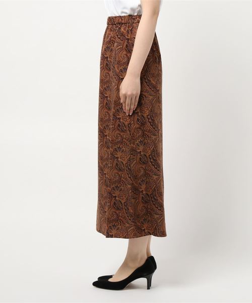 Te chichi（テチチ）の「ペイズリー柄プリントロングスカート 