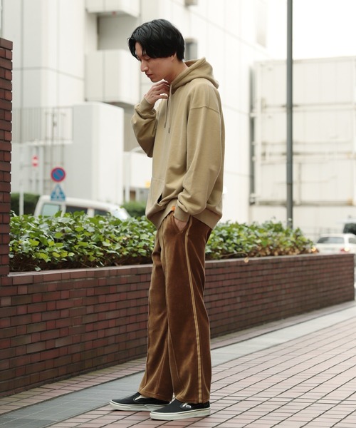 BAYFLOW（ベイフロー）の「WEB限定 ベロアトラックパンツ（その他パンツ・メンズ・ダークブラウン/チャコール・SMALL/MEDIUM/LARGE）」の21枚目の写真