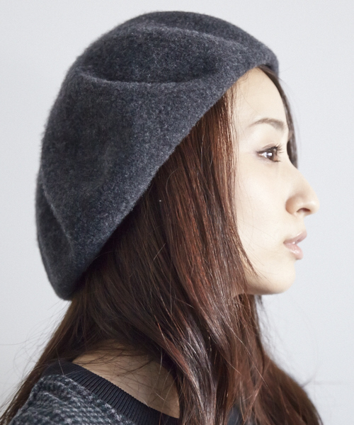 KIJIMA TAKAYUKI(キジマ タカユキ)の「KIJIMA TAKAYUKI ベレー帽(ハンチング/ベレー帽・レディース・ブラック/ライトグレー/ブルー・FREE)」の3枚目の写真