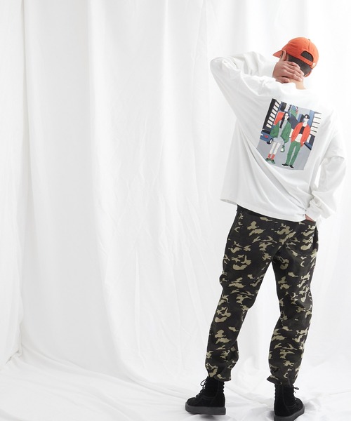 EMMA CLOTHES（エマクローズ）の「ビッグシルエット コットン天竺イラストデザインL/Sカットソー(EMMA CLOTHES - love/yourself by moving)（Tシャツ/カットソー・メンズ・ブラック系その他/パープル系その他2/ホワイト系その他/パープル系その他/ホワイト系その他2/ブラック系その他2・L/M）」の20枚目の写真