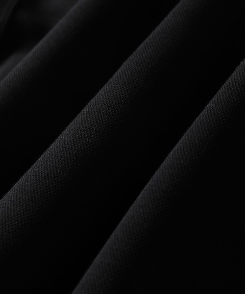 ADAM ET ROPE'(アダムエロペ)の「カノコダンボール ルーズクルーネックスエット(スウェット・メンズ・ブラック/ベージュ系その他・M/L)」の5枚目の写真