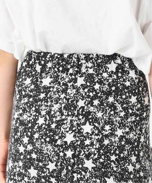 ヴェルメイユパーイエナ　スカート　プリント VERMEIL par iena（ヴェルメイユパーイエナ）の「STARプリント