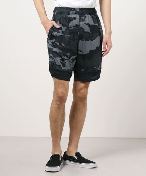 UNDER ARMOUR(アンダーアーマー)の「UAトレイン ストレッチ カモ ショーツ(トレーニング/MEN)(その他パンツ・メンズ・グレー系カモフラージュ/グリーン系カモフラージュ/ネイビー・SM/XXL/MD/3XL/XL/LG)」の3枚目の写真