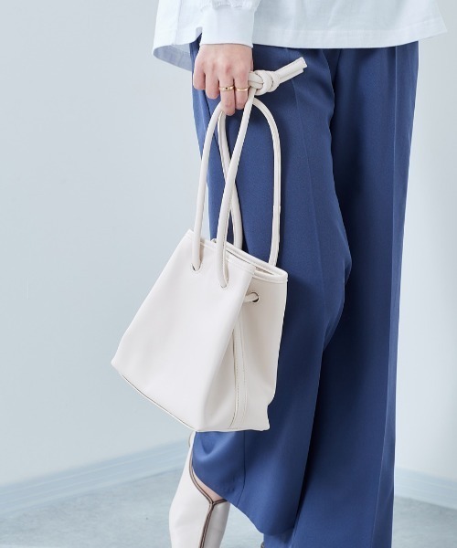 cepo（セポ）の「ボンドミニバッグ（ハンドバッグ・レディース・オフホワイト/イエロー・FREE）」の2枚目の写真