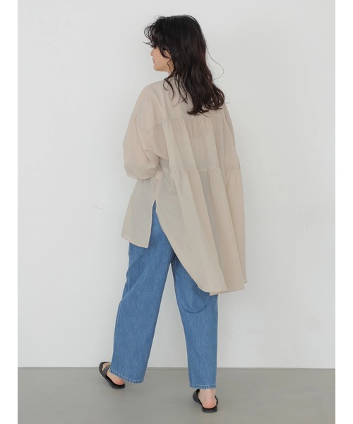 AMERICAN HOLIC（アメリカンホリック）の「バックティアードシアーシャツチュニック（シャツ/ブラウス・レディース・ブラック/オフホワイト/オレンジ/グレイッシュベージュ・FREE）」の18枚目の写真