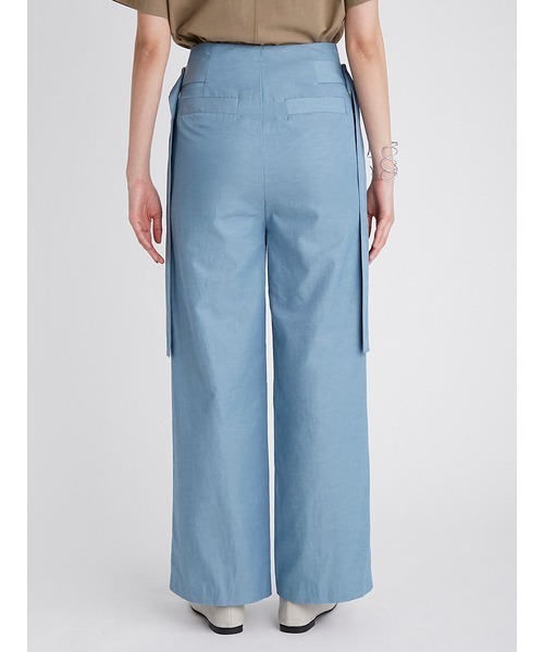 Mila Owen（ミラオーウェン）の「ハイウエストサイドバックルパンツ（その他パンツ・レディース・ブラック/ブルー/ブラウン/ストライプ・1/0）」の11枚目の写真