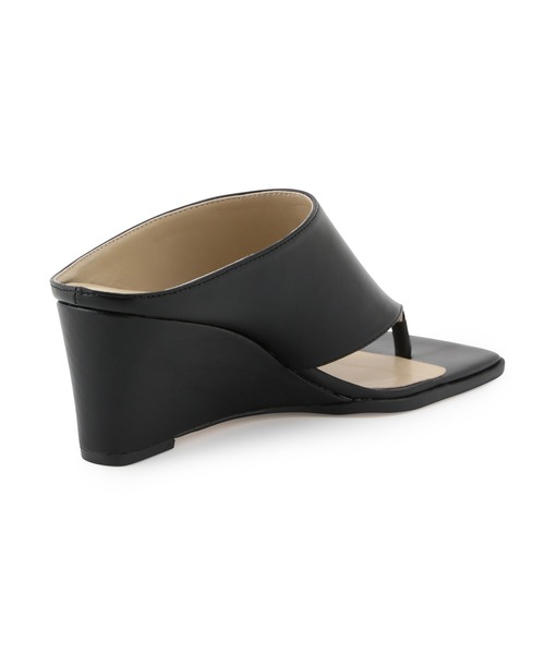 ADAM ET ROPE'（アダムエロペ）の「ウェッジヒールトングサンダル（サンダル・レディース・ベージュ/ブラック/ベージュ系その他・23.5cm/24.5cm/23.0cm/24.0cm）」の16枚目の写真
